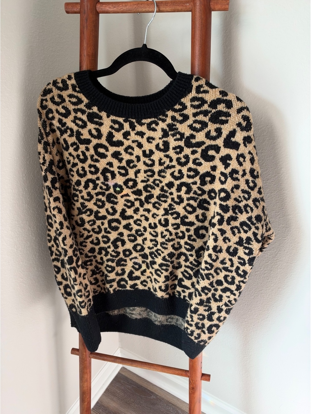 Vince Camuto Women's Medium Leopard Print Knit Sweater with Black Ribbed Trim